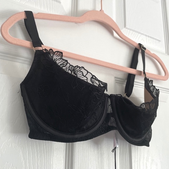 NWT Playful Promises Marlowe Black Floral Embroidered Quarter Cup Bra - Picture 2 of 8